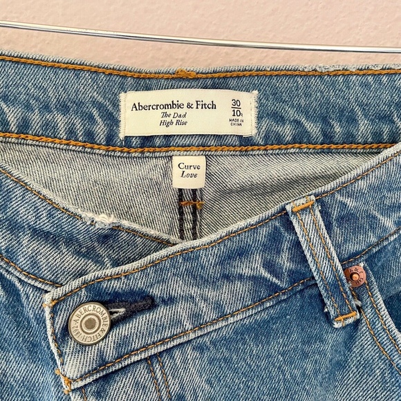 Abercrombie & Fitch The Dad High Rise Jean Curve Love - Picture 2 of 3